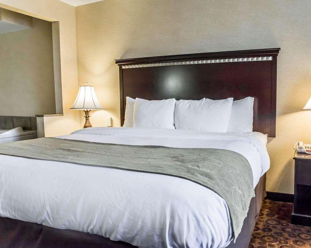 Fairfield By Marriott Inn & Suites Greensboro Coliseum Area الغرفة الصورة