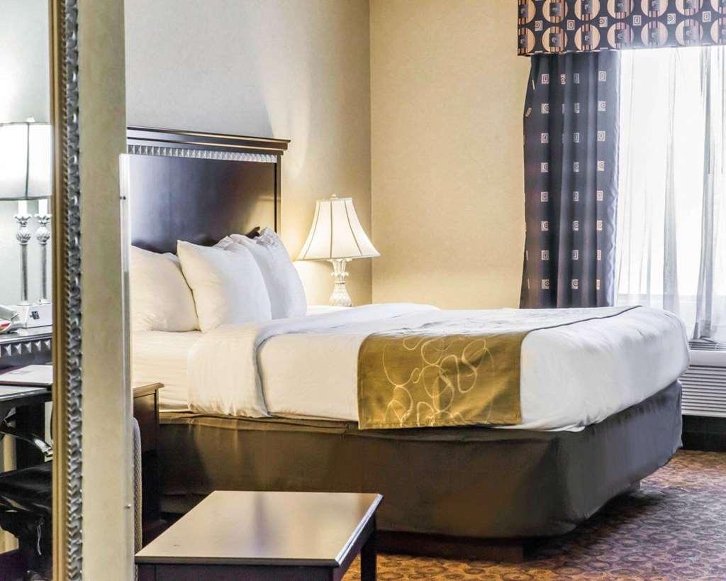 Fairfield By Marriott Inn & Suites Greensboro Coliseum Area الغرفة الصورة
