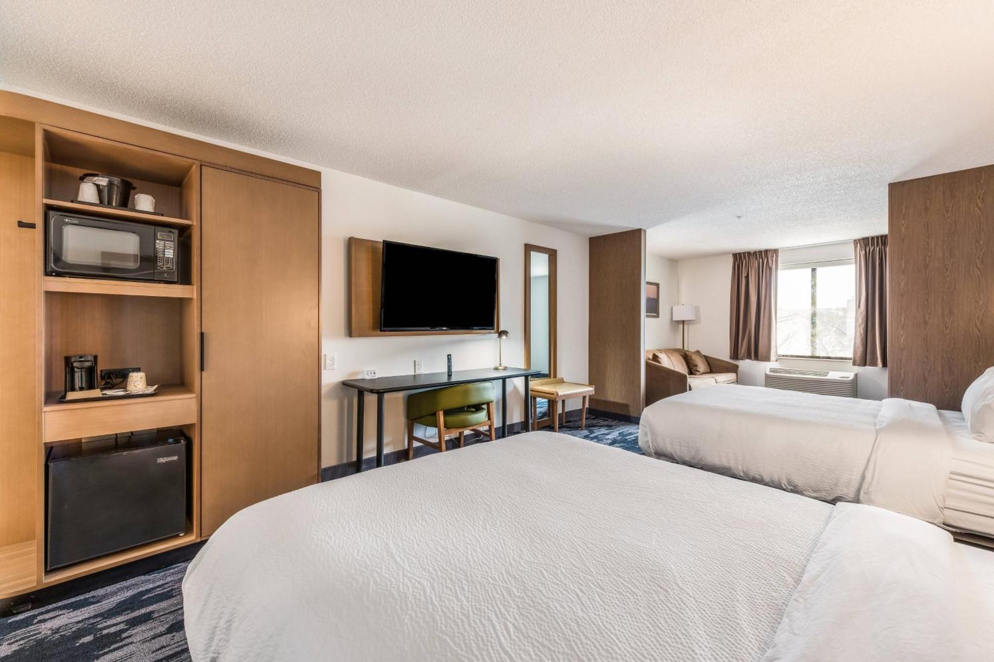 Fairfield By Marriott Inn & Suites Greensboro Coliseum Area المظهر الخارجي الصورة