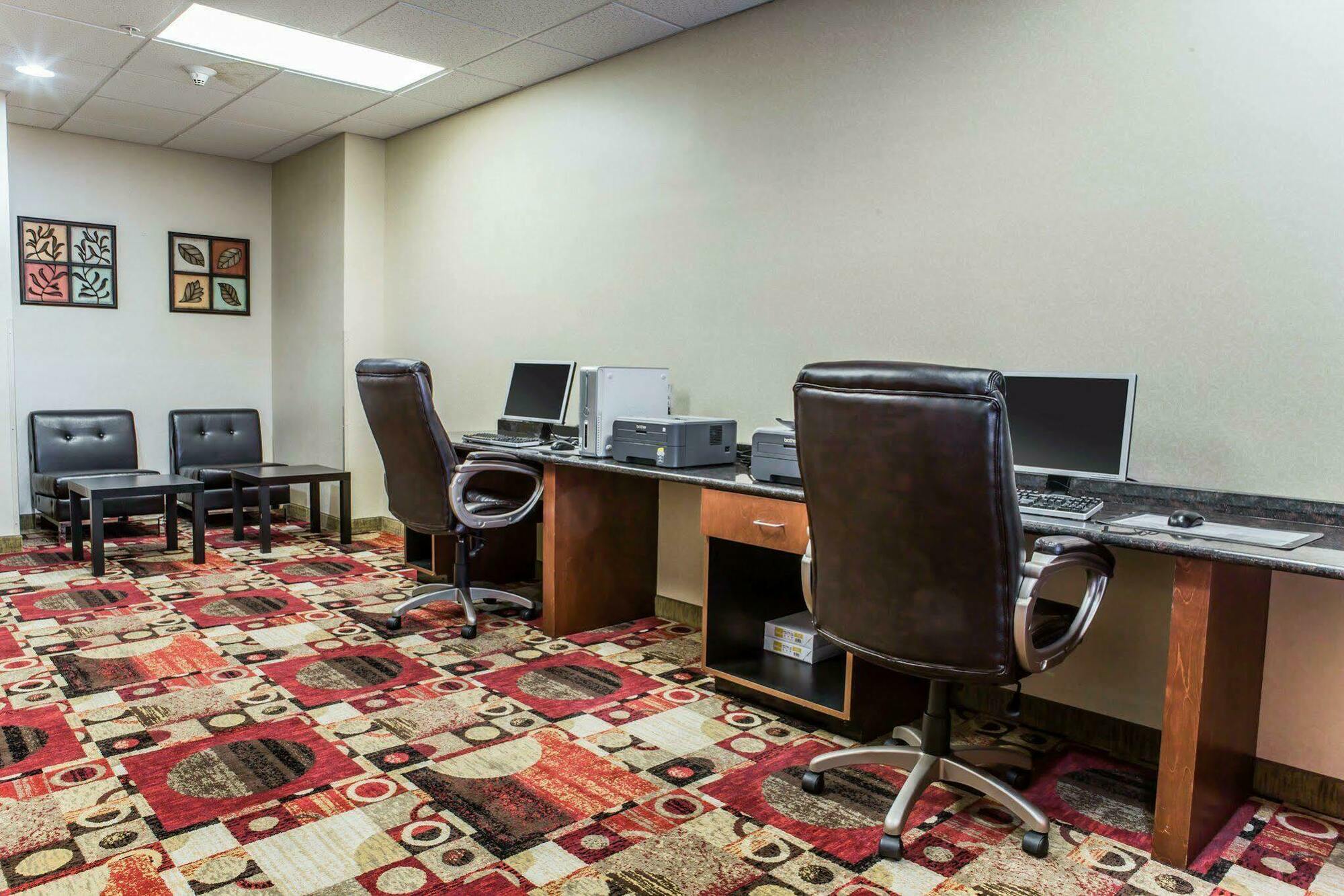 Fairfield By Marriott Inn & Suites Greensboro Coliseum Area المظهر الخارجي الصورة